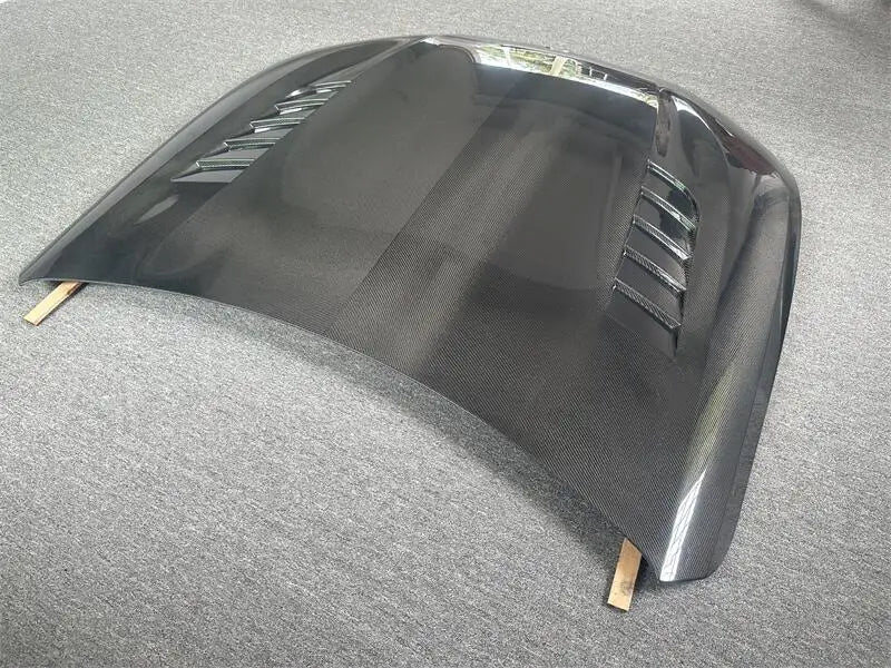 Velocity Exhausts BMW F92/F93 Carbon Fiber V Style Engine Hood
